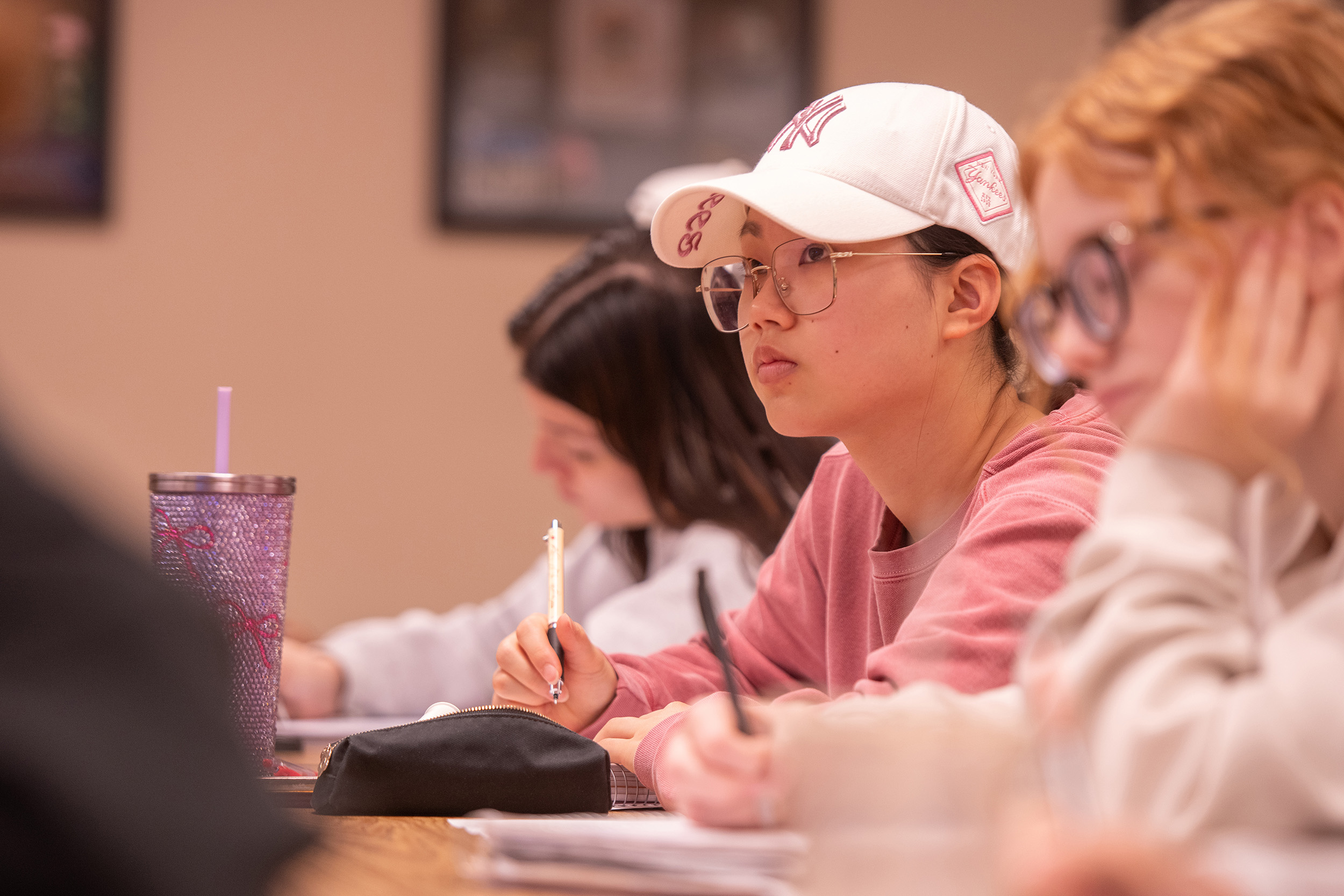 photo - students in a social sciences class