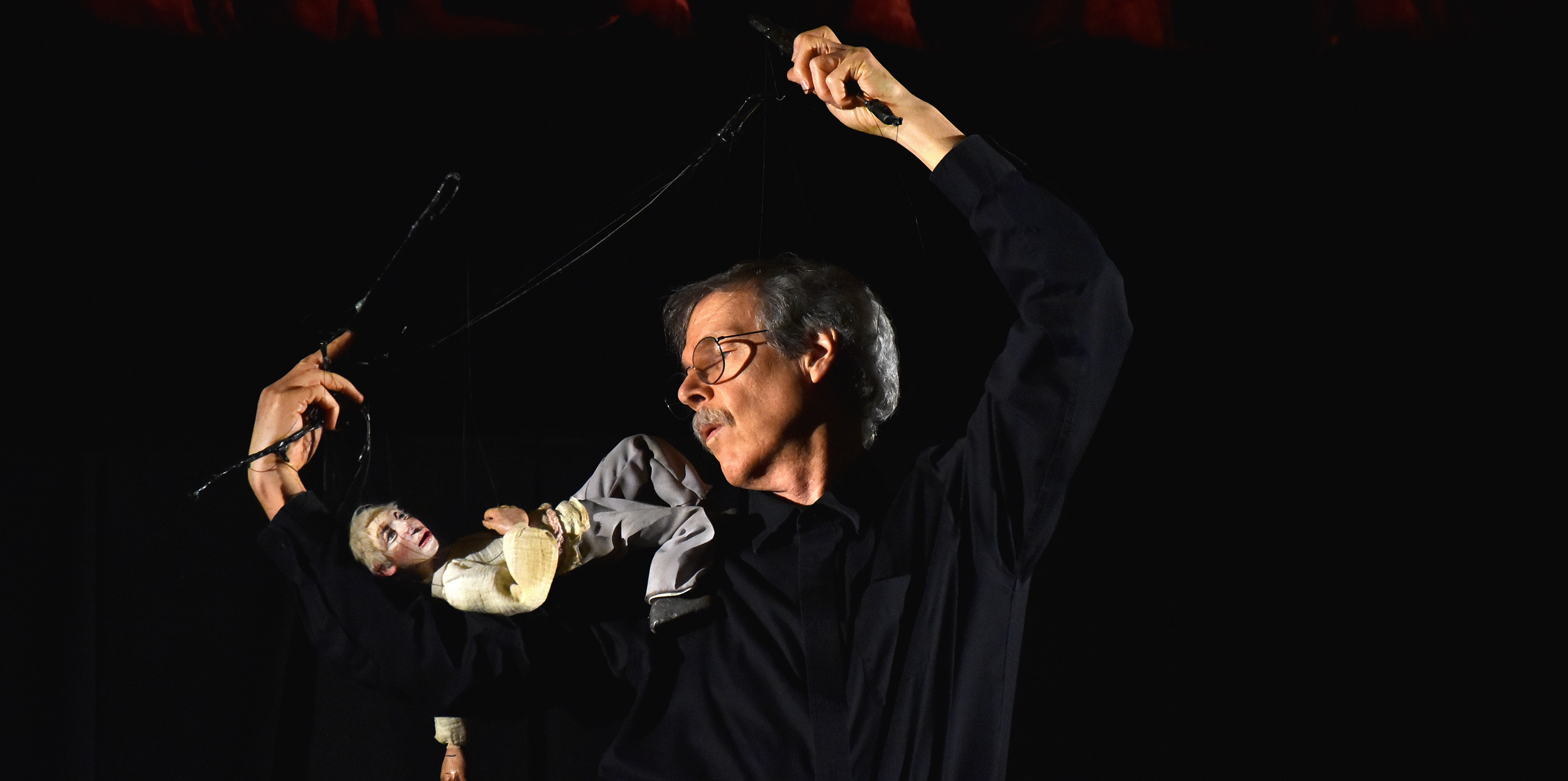 Cashore Marionettes by Carl Deutch