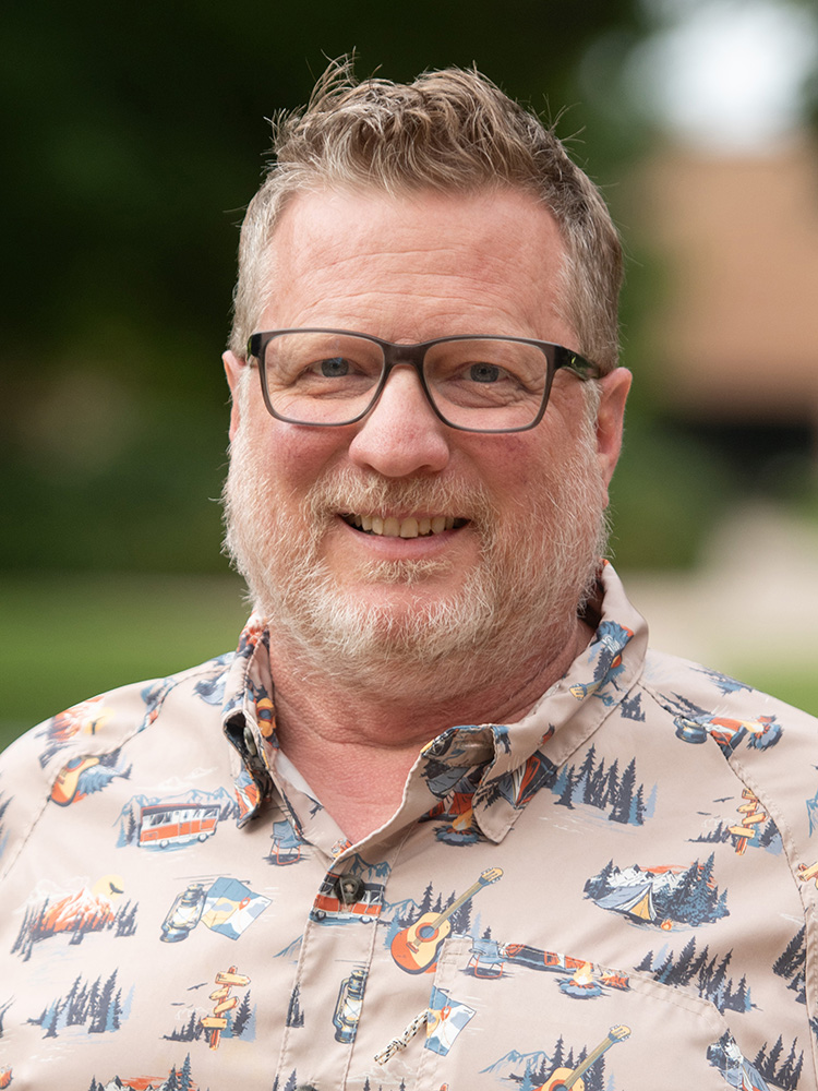 Photo of Chad Dove