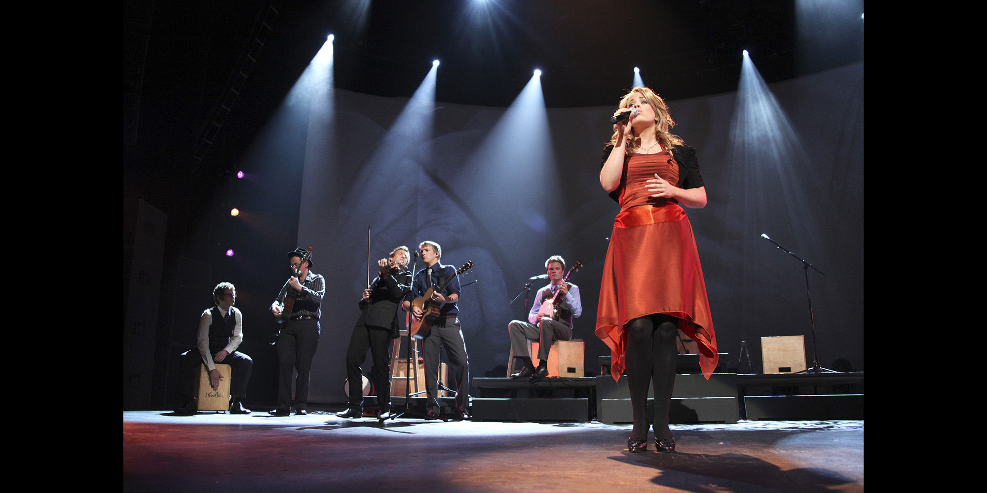 promotional photo - Celtic Crossroads