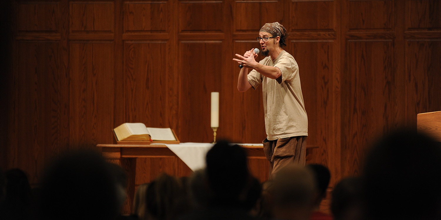 photo - Shane Claiborne and Nes Espinosa share about their community in inner-city Philadelphia, during the 2016 Anabaptist Vision and Discipleship Series.