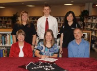 Lauren Franz signs letter of intent