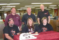 Shelby Barrett signs a letter of intent