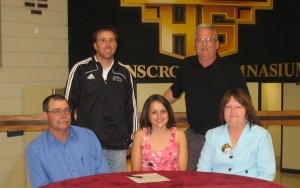 Jessica Davis signs a letter of intent