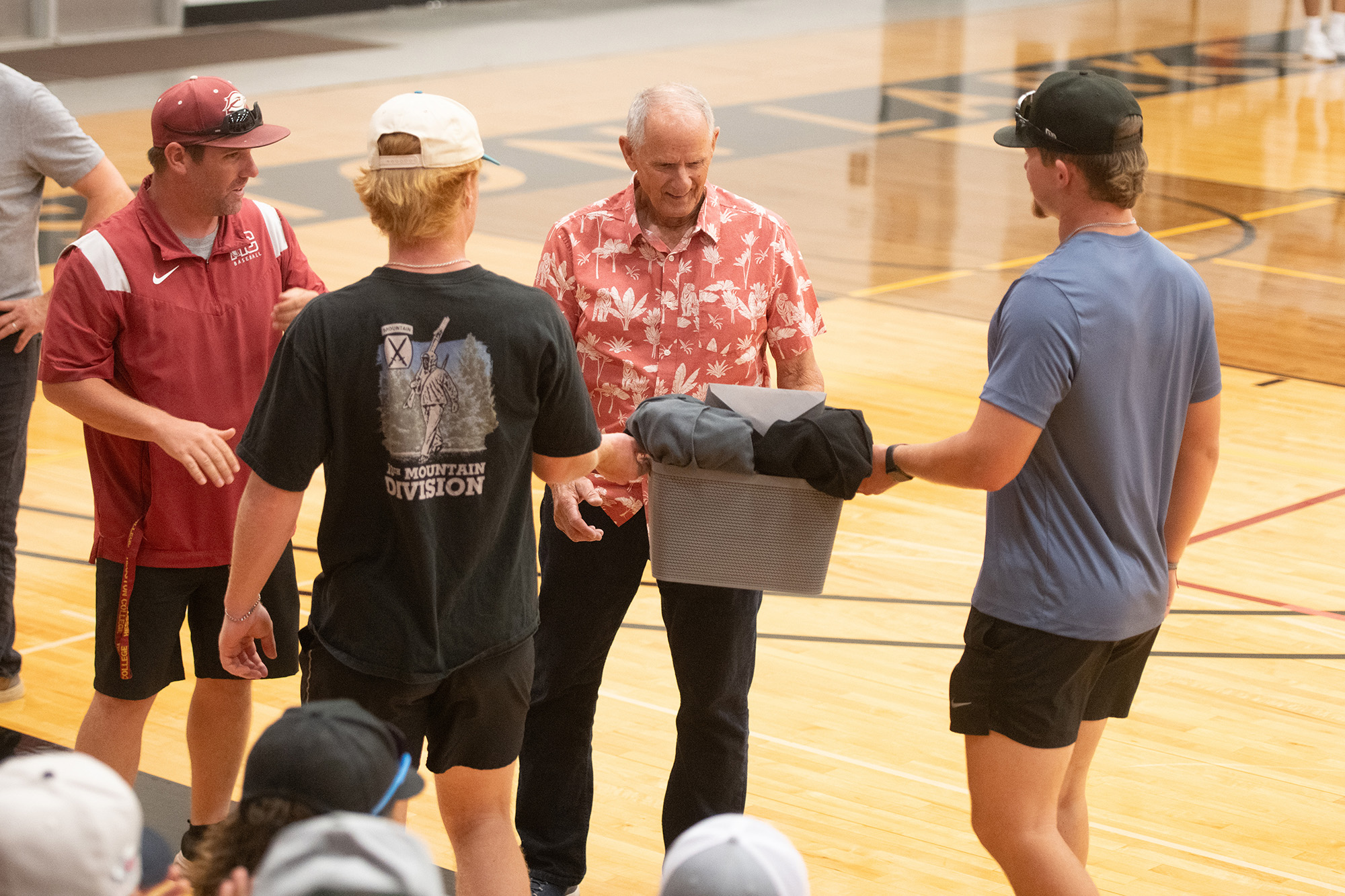 Homecoming 2024 hall of fame meet and greet - Art Mullet with current baseball players