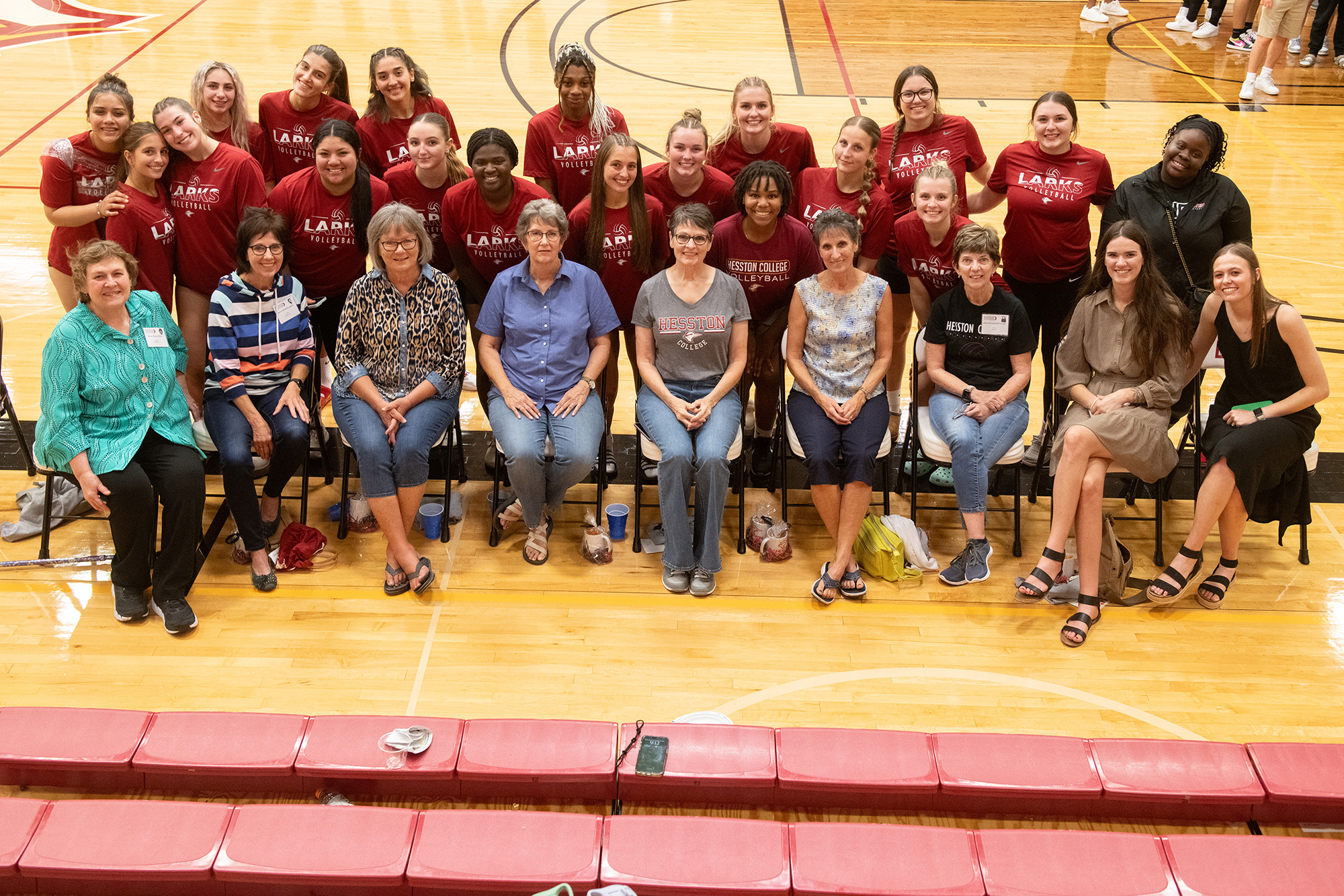 Homecoming 2024 hall of fame meet and greet - volleyball team with 1974-75 volleyball team